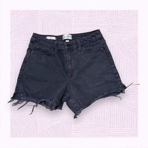 Black denim Universal  thread vintage midi sz 4